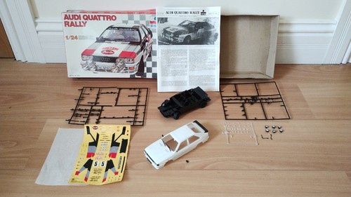 Esci audi quattro rally - esci,