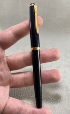 Penna stilografica calligrafia