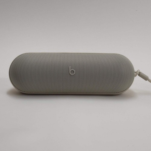 Beats pill portable bluetooth - beats,