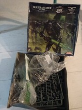 Warhammer 40K Necron Battleforce MKII Kit 28 Necron 3 Destroyer 7 Scarab Swarms