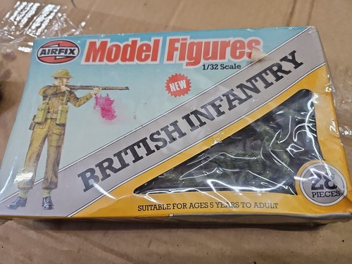Modellino figurine vintage - 28,