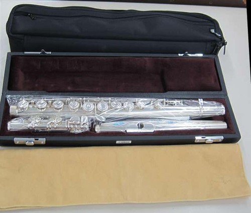 Yamaha yfl 412 - yamaha, maintained