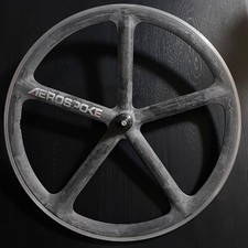 Ruota a bastone grezza