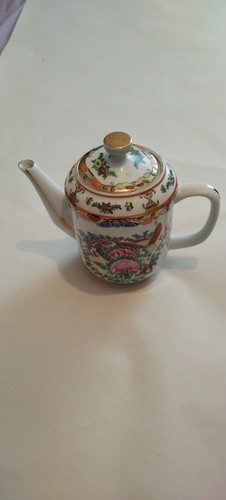 Teiera medaglione rosa