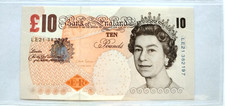 England.  TEN  pounds. ELIZABETH II...   2015.