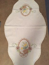 Runner Ricamato A Mano Forma Tre Ellissi Antica Tessuto Misto