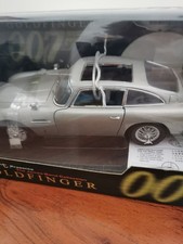 Autoart 1/18 Aston Martin Db5