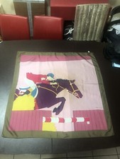 gucci foulard