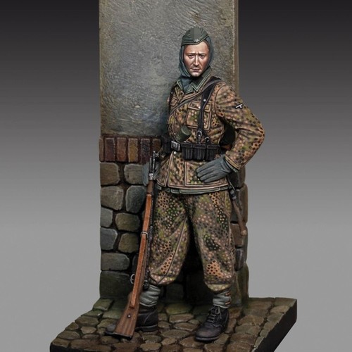 Statuina resina 35 - in, 1/35