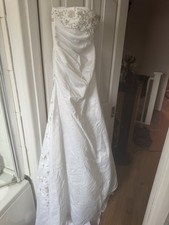 Bellissimo abito da sposa con