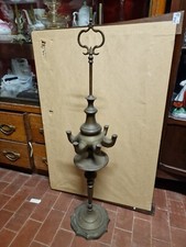 Grande Lampada "Fiorentina" in bronzo Secolo XX h.cm. 104 kg. 11 bronze Oil Lamp