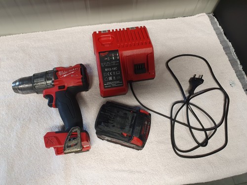 Trapano avvitatore milwaukee - trapano,