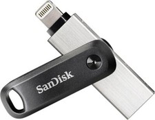 SanDisk 64GB iXpand Flash Drive Go, con connettori Lightning e USB 3.0