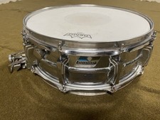 Tamburo rullante distintivo