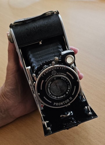 Antica fotocamera soffietto - antica, a
