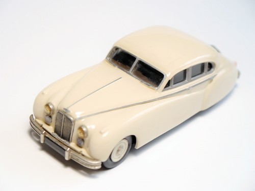 Jaguar vii creme - creme, "mom
