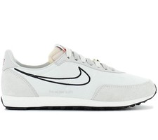 DH4390-100 Nike Waffle Trainer
