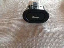 Saab 9-5 9.5 1998-2010  INTERRUTTORE  Apertura Bagagliaio 4733440