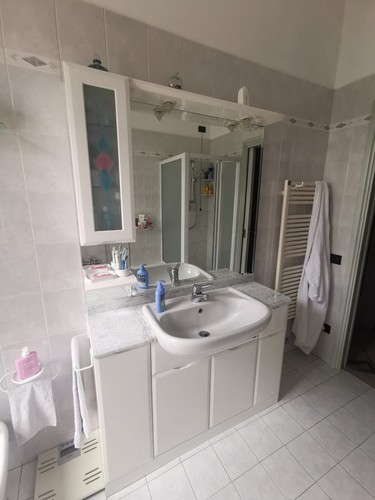 Mobile bagno con lavabo - , in