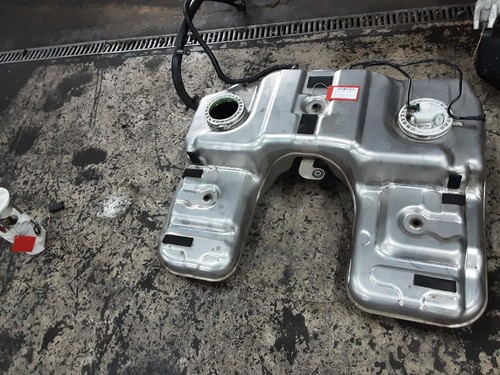 Serbatoio carburante bmw - carburante,