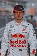 White RedbuII Max Fan Edition