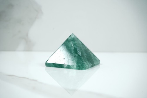 Piramide fluorite verde - fluorite,