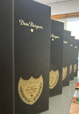 scatola champagne dom perignon vintage 2009, 2 scatole in buone condizioni.