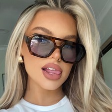 Occhiali da sole quadrati