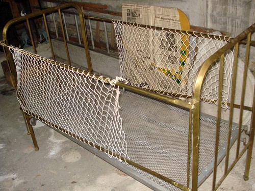 Letto bambino ottone - da,