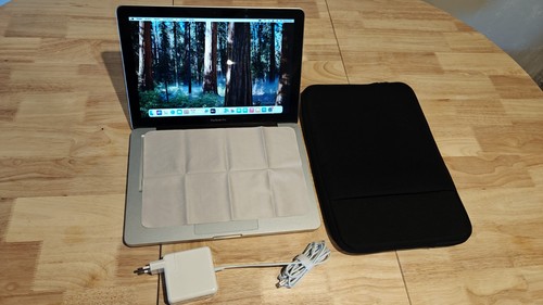 Apple macbook pro 2012 - apple,