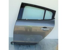 821010108R PORTA POSTERIORE SX RENAULT MEGANE III (B95) 1.5 DCI 8V 110CV LUXE BE