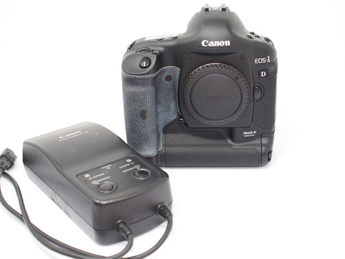 Canon eos mark 8 - 1d, ii