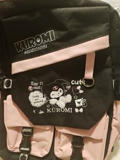 Zaino Kuromi Nero/Rosa Libro