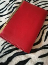 splendido portafogli moschino