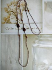 Collana da donna in pietra