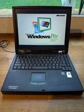 retrogaming portable compaq evo n110 Windows me pentium iii 1Ghz