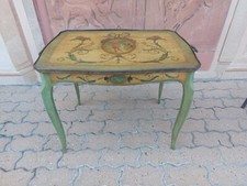 Tavolino vassoio con manici