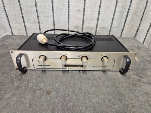 Audio research preamplifier - research,