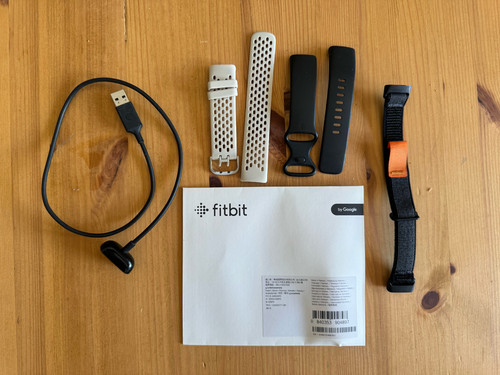 Google fitbit charge - google, fitness