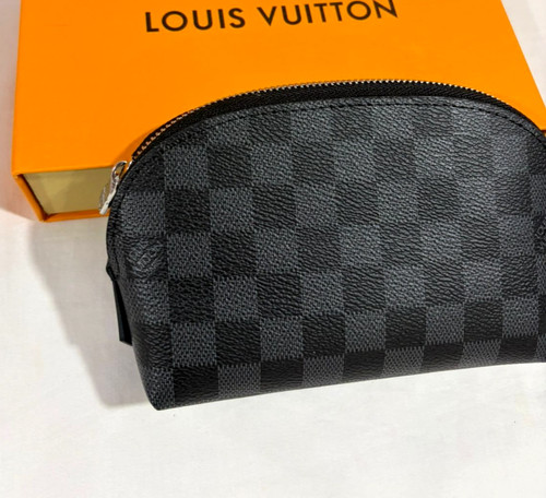 Louis vuitton damier - louis,