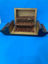 COFANETTO IN NOCEART DECò PORTASIGARETTE CON INSERTO ARGENTO 800 RETRò.