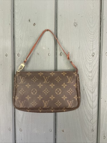 Louis vuitton pouchette - louis,