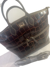 Borsa a mano Dooney & Bourke Croc in pelle usata in ottime condizioni