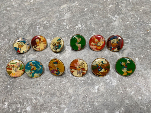 Disney hong kong pin - kong,