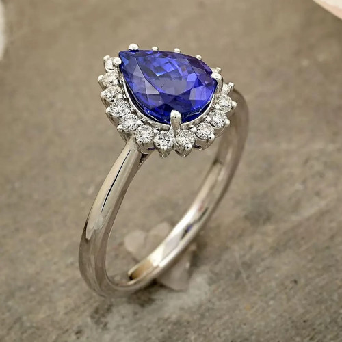 Anello tanzanite taglio - taglio, pera