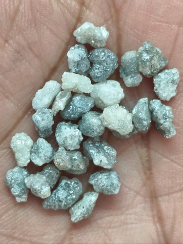 Diamanti grezzi naturali veri