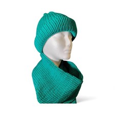 Berretto e sciarpa abbinati