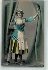 39687020 - DLG 256/1 cameriera