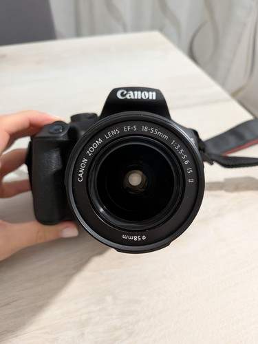 Fotocamera canon eos 2000d - fotocamera, con