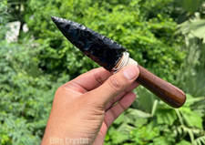 Coltello punta freccia